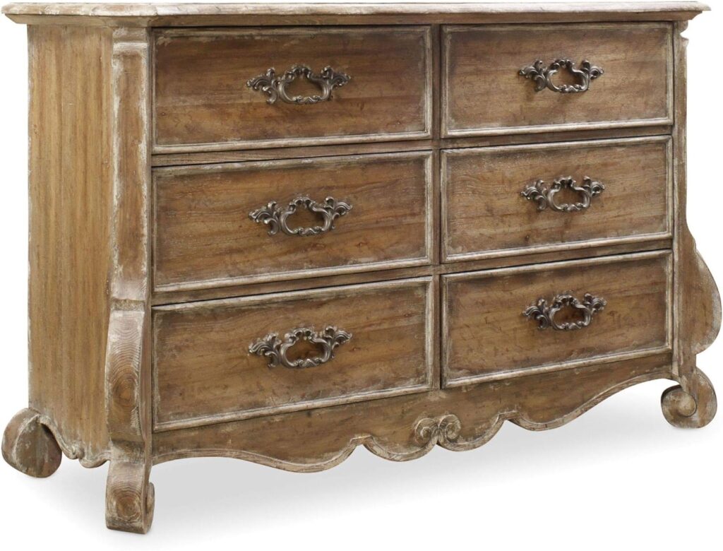 Hooker Furniture Chatelet 6 Drawer Dresser in Caramel Froth